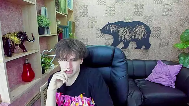 BillyHont online show from December 13, 4:43 am