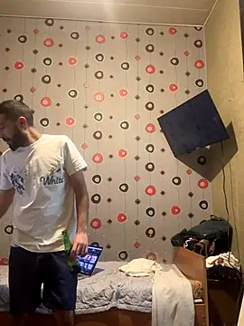 Snapshot of djtimka chatting on November 7, 2:22 am djtimka online show from November 7, 2:22 am