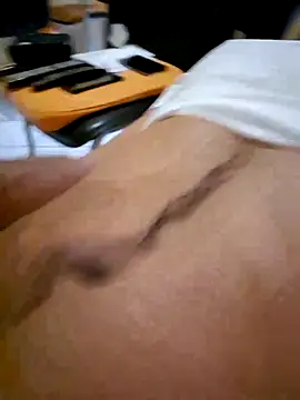 Snapshot of 1talianBeutifulCock chatting on December 10, 8:30 am 1talianBeutifulCock online show from December 10, 8:30 am