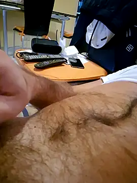 Snapshot of 1talianBeutifulCock chatting on February 15, 4:12 pm 1talianBeutifulCock online show from February 15, 4:12 pm