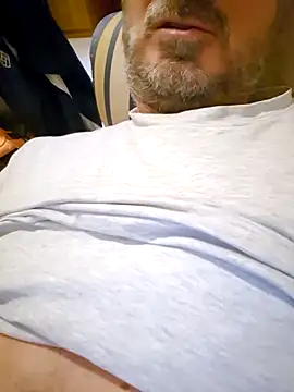 Snapshot of 1talianBeutifulCock chatting on February 21, 1:00 pm 1talianBeutifulCock online show from February 21, 1:00 pm