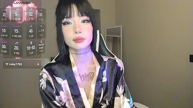 Velvetsky 1 online show from March 18, 10:40 am