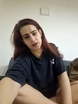 Snapshot of perla97 chatting on February 13, 11:23 pm perla97 online show from February 13, 11:23 pm