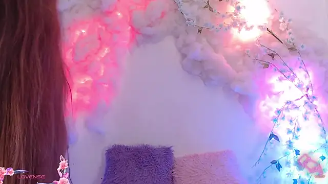 centaurigirl online show from January 24, 4:27 am