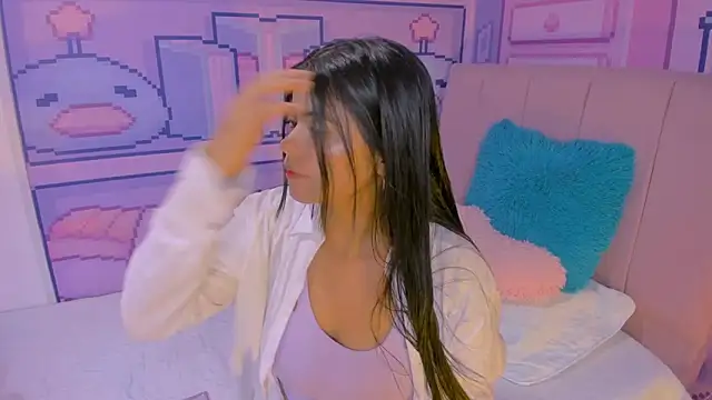 Snapshot of _18alice chatting on March 15, 3:29 am 18alice online show from March 15, 3:29 am