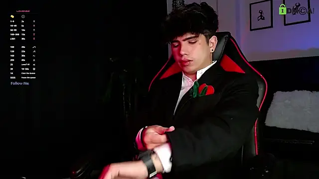 LyleBennett  online show from February 14, 1:08 pm