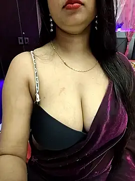 Sexy Baby-Doll online show from November 11, 7:25 pm