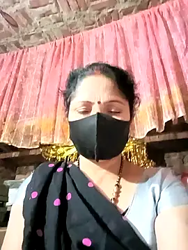 Snapshot of Suman007 chatting on December 22, 9:44 am Suman007 online show from December 22, 9:44 am