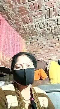 Snapshot of Suman007 chatting on December 23, 3:23 pm Suman007 online show from December 23, 3:23 pm