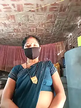 Snapshot of Suman007 chatting on January 21, 8:08 am Suman007 online show from January 21, 8:08 am