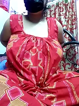 Snapshot of BERRY_00 chatting on March 5, 4:57 pm BERRY 00 online show from March 5, 4:57 pm