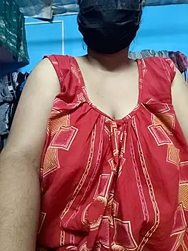 Snapshot of BERRY_00 chatting on November 3, 5:58 pm BERRY 00 online show from November 3, 5:58 pm