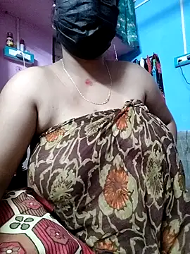 BERRY 00 online show from April 4, 10:24 am