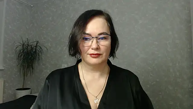 Snapshot of Nora_Star chatting on September 10, 8:42 pm Nora Star online show from September 10, 8:42 pm