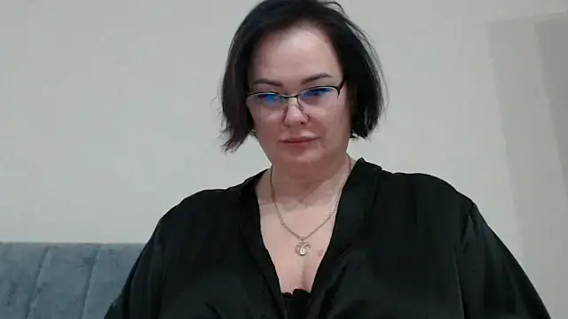 Snapshot of Nora_Star chatting on October 2, 6:48 pm Nora Star online show from October 2, 6:48 pm