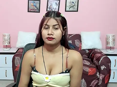 Snapshot of dumbledora chatting on February 27, 3:39 am dumbledora online show from February 27, 3:39 am