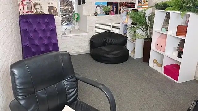 Nika Kitten online show from April 14, 9:26 am