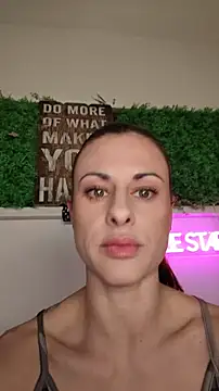 BillieStarOfficial online show from May 18, 6:58 pm