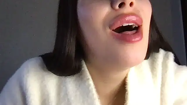 MoonriseGoddess online show from March 24, 2:22 pm