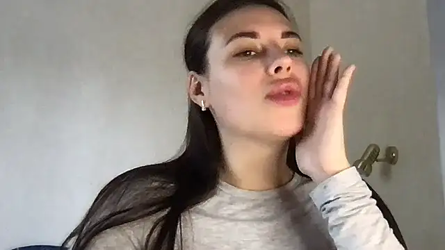 MoonriseGoddess online show from April 29, 7:56 am