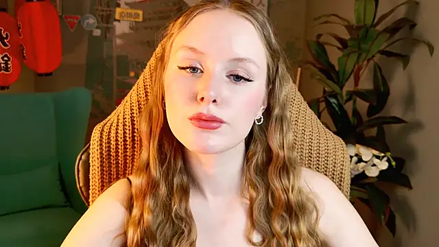 VivienLeeigh online show from November 15, 9:28 am