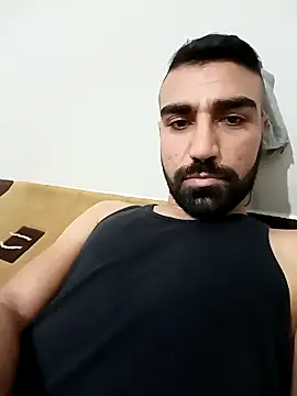 Snapshot of SertSikici022 chatting on December 16, 10:24 pm SertSikici022 online show from December 16, 10:24 pm