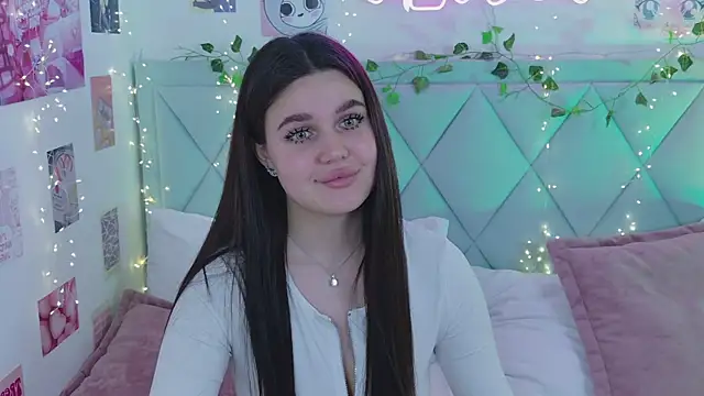 RihannaRose online show from January 25, 10:50 pm