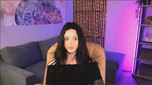 Snapshot of StellaryShy chatting on December 25, 11:43 am StellaryShy online show from December 25, 11:43 am