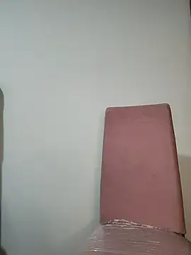 Snapshot of little_mavi chatting on February 22, 12:16 am little mavi online show from February 22, 12:16 am