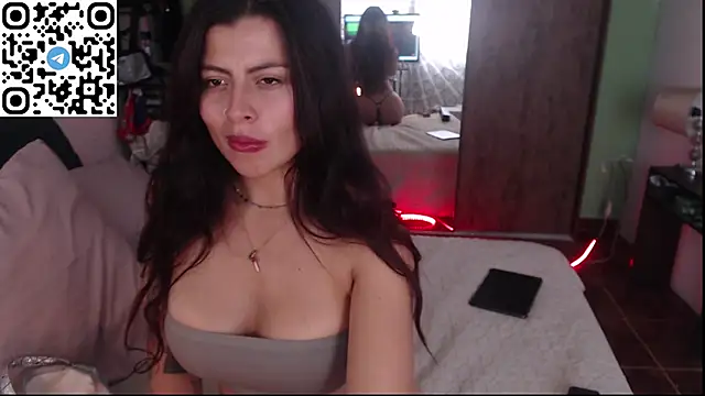 Snapshot of Angie_nova chatting on September 15, 3:34 pm Angie nova online show from September 15, 3:34 pm