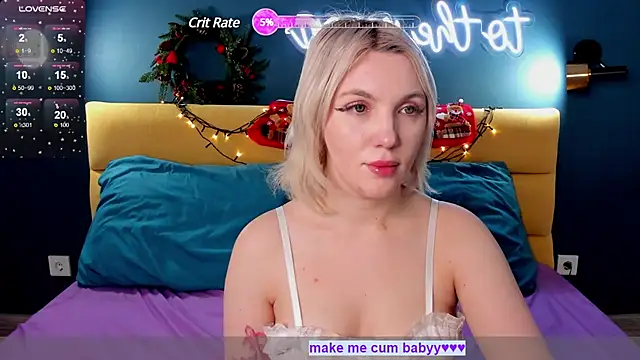 Fluffy Monica online show from December 13, 1:15 am