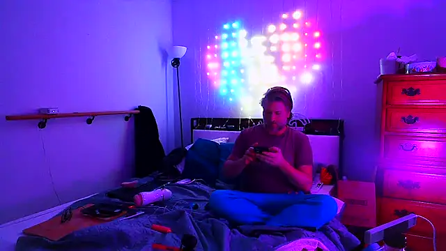 onlym4m online show from January 11, 6:35 am