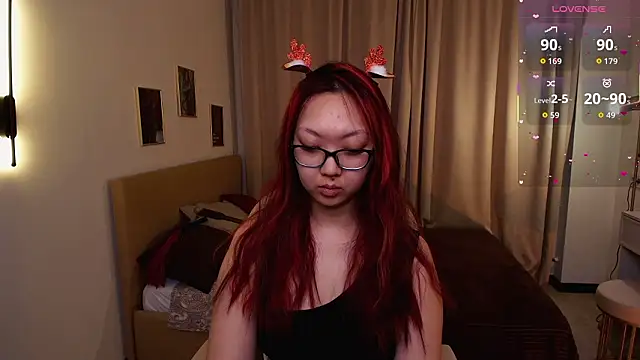 Marine Vact online show from March 4, 2:12 pm