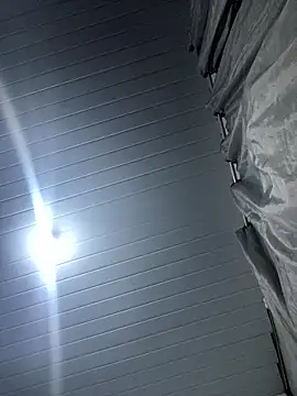 luara1988 online show from January 9, 8:28 am