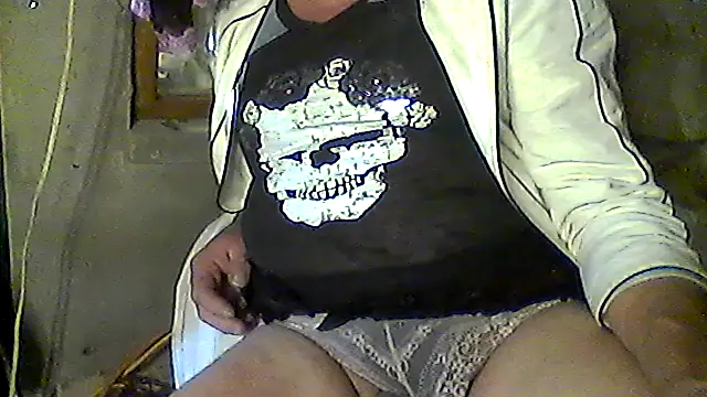 MaryCDslut69 online show from April 7, 2:39 pm