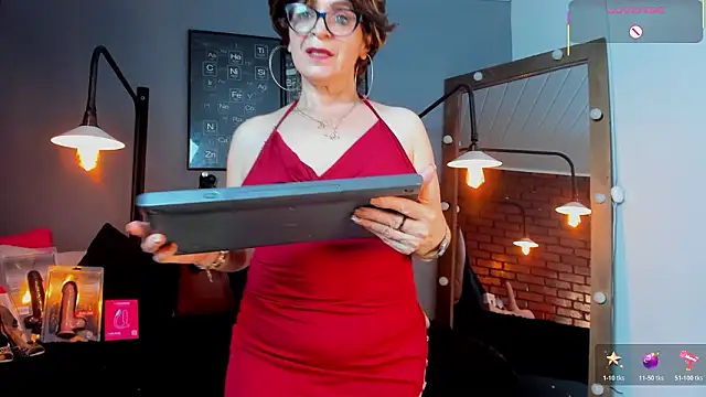 Samantha mature56 online show from March 12, 2:29 am