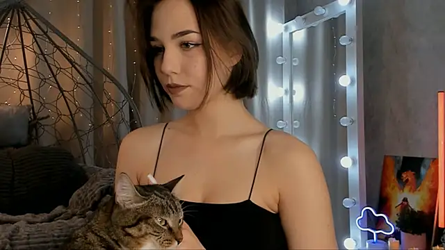 Snapshot of Tate_Angel chatting on November 7, 7:25 pm Tate Angel online show from November 7, 7:25 pm