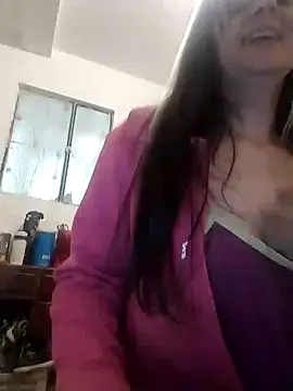 Snapshot of samanta_rosas1 chatting on January 25, 3:30 pm samanta rosas1 online show from January 25, 3:30 pm
