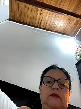 Sharongirl07 online show from October 17, 12:36 am