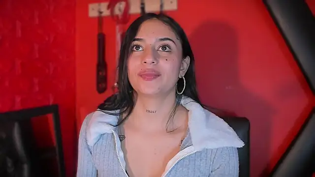 Monttserratt online show from April 8, 7:14 pm