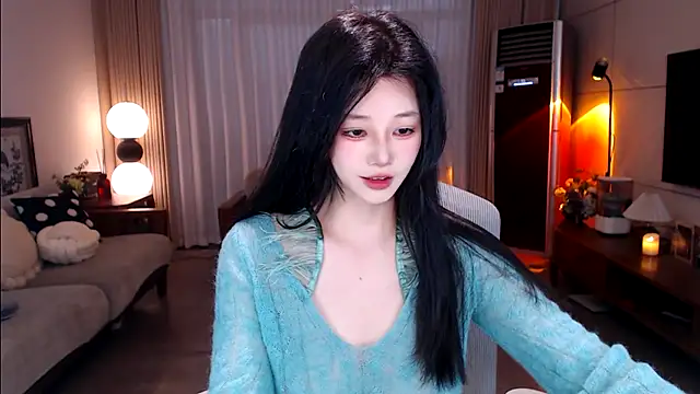 sweateanv  online show from March 6, 5:59 am