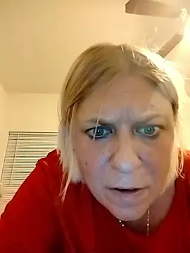 Playmate86 online show from December 3, 12:02 am