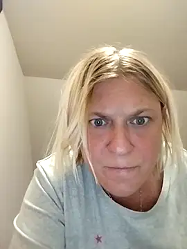 Playmate86 online show from December 11, 10:58 am