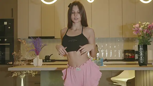 whisper of love online show from November 4, 2:10 am