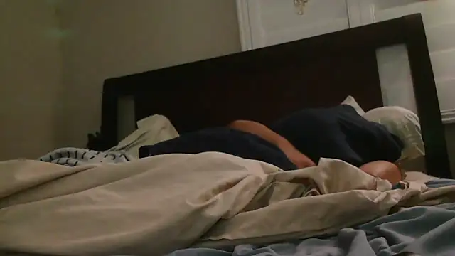 Snapshot of cloudyspun chatting on November 12, 12:49 pm cloudyspun online show from November 12, 12:49 pm