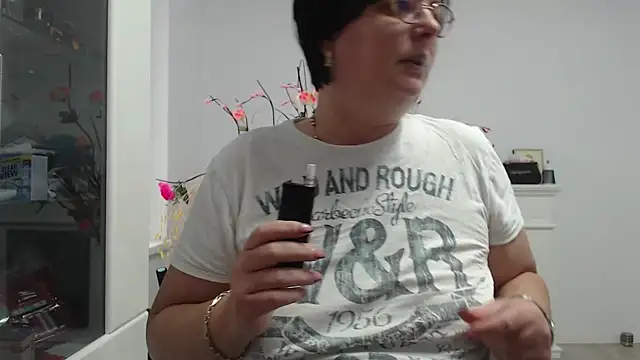 Amandamuller1982 online show from November 23, 7:19 am