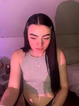 AdelinaAlia online show from September 11, 6:30 pm