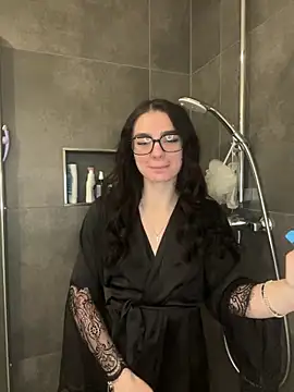 AdelinaAlia online show from December 2, 11:04 am