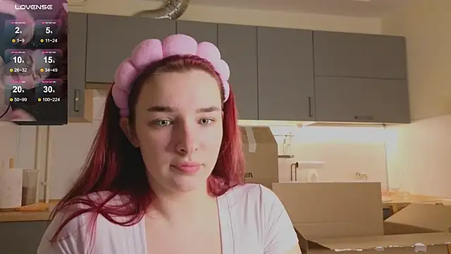 CookyDaisy online show from December 4, 9:45 pm