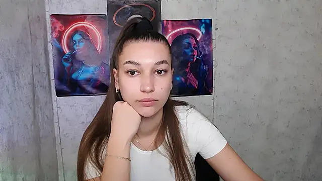 KarolinaRosse  online show from October 15, 5:40 am